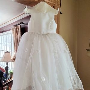 Flower girl dress